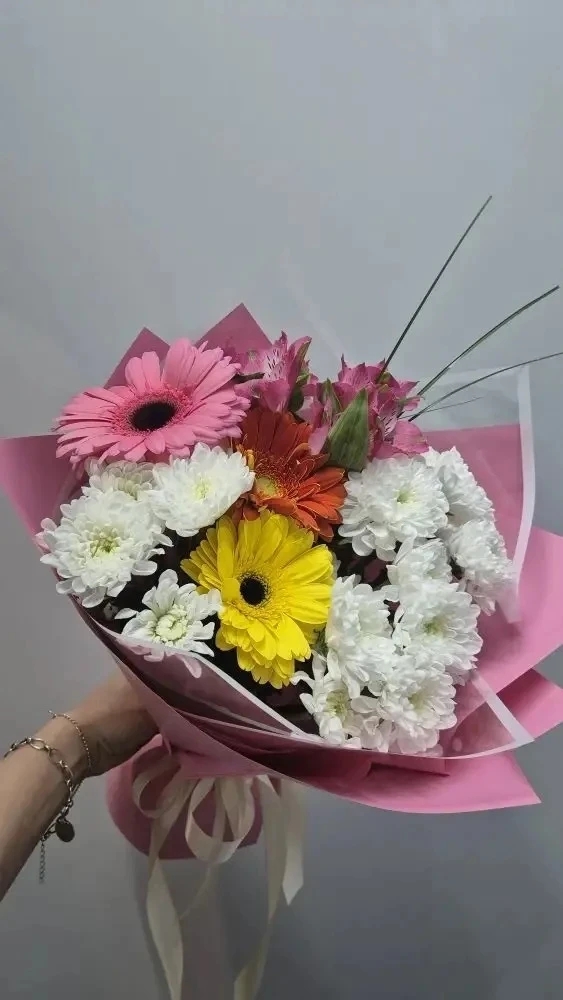 Отзыв от Ксения на сайте FirstFloral